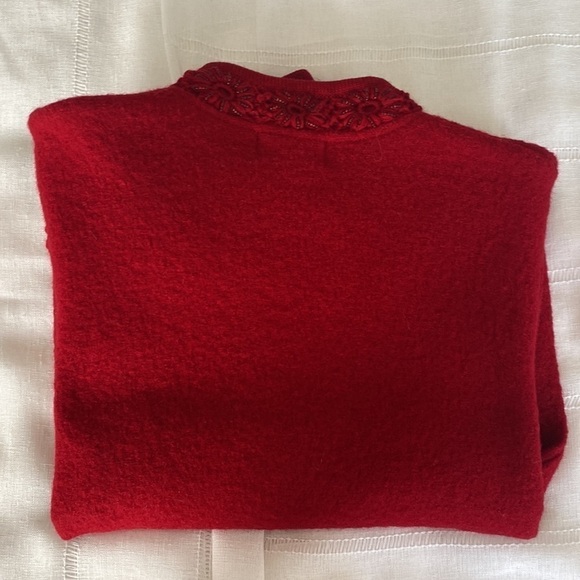 Chadwick’s winter red 100% wool jacket. - Picture 9 of 12